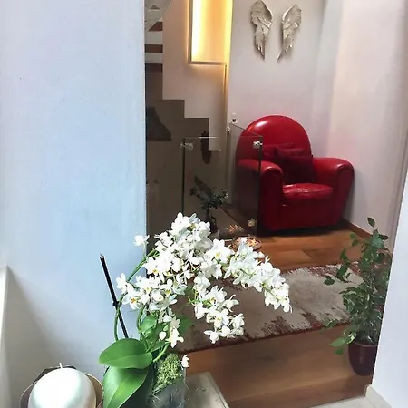 In Casa * فيرونا