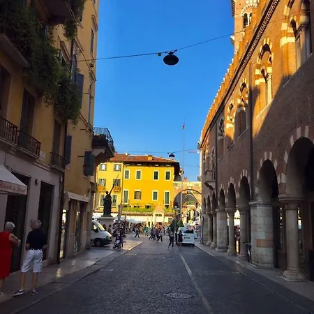 In Casa Verona