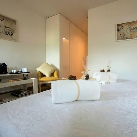 In Casa *